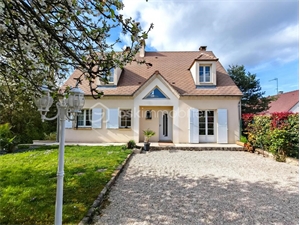 maison traditionnelle à la vente -   77590  FONTAINE LE PORT, surface 165 m2 vente maison traditionnelle - UBI461948873